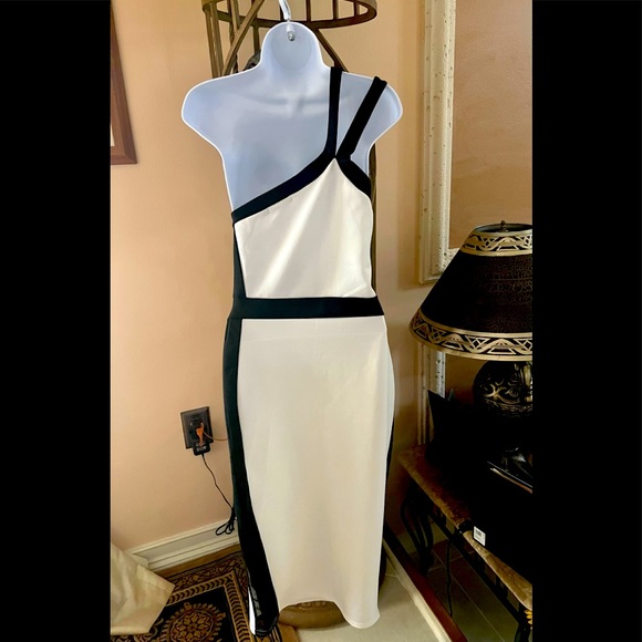 BOOHOO Strapy One Shoulder Black Side Mesh Scuba Body-con Midi Dress from UK - Picture 3 of 12